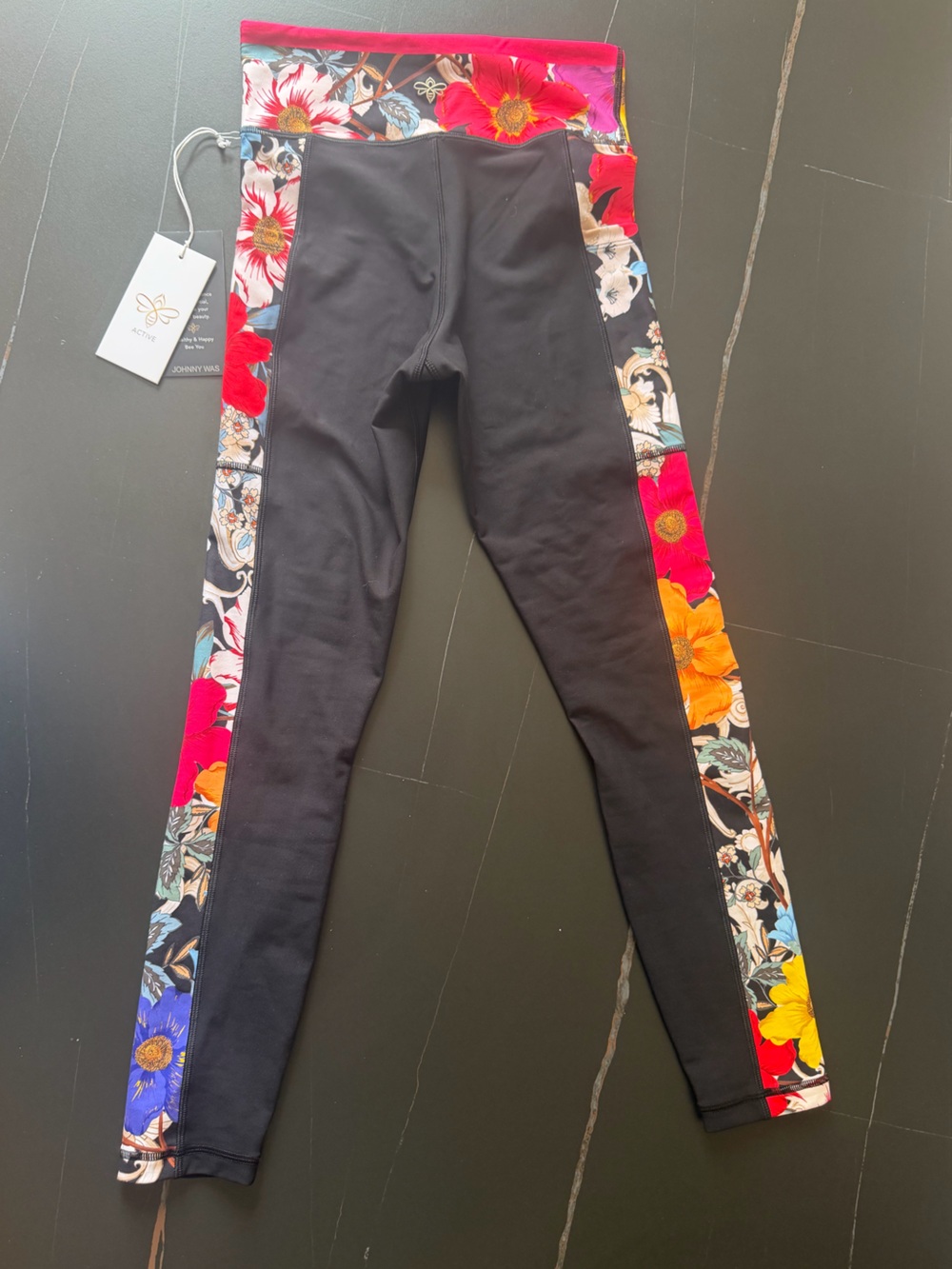 Johnny Was BEE ACTIVE LEGGING WITH POCKETS - Picture 7 of 7